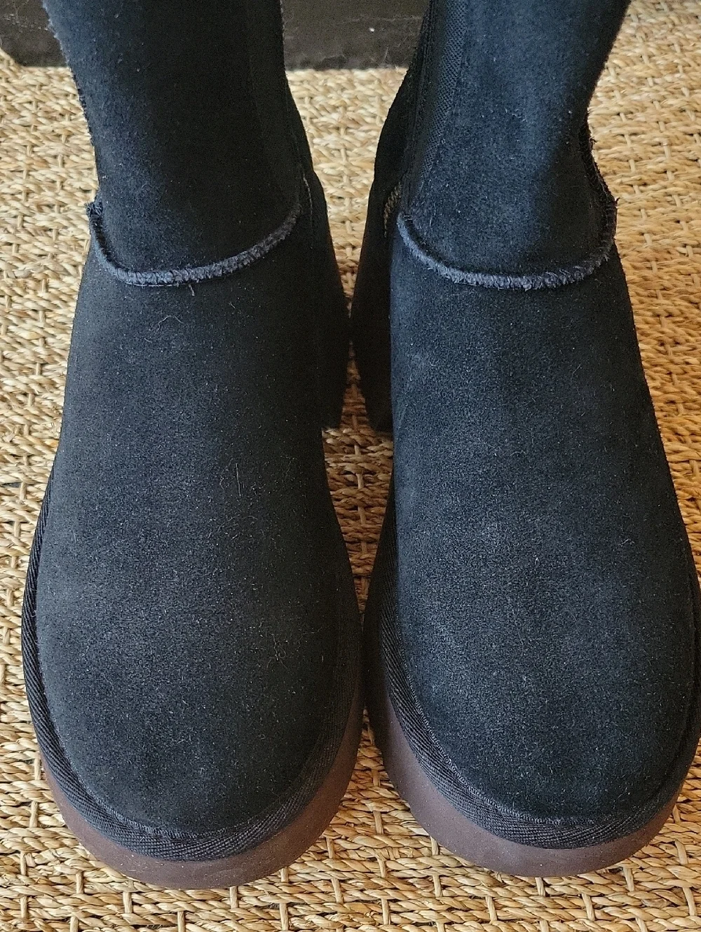 UGG Classic Twin Seam New heights Women's Boots Black suede with platform sole 8